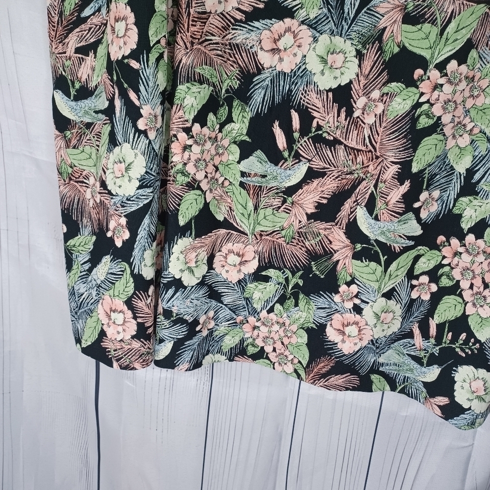 J.Jill Wearever Collection Square Neck Floral Casual Workwear Modest Top - Picture 7 of 12
